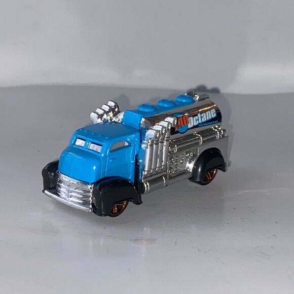 Mattel Hot Wheels Fast Gassin 2/10 Diecast Truck 190/250 HW Metro 2018 Blue - Picture 6 of 12